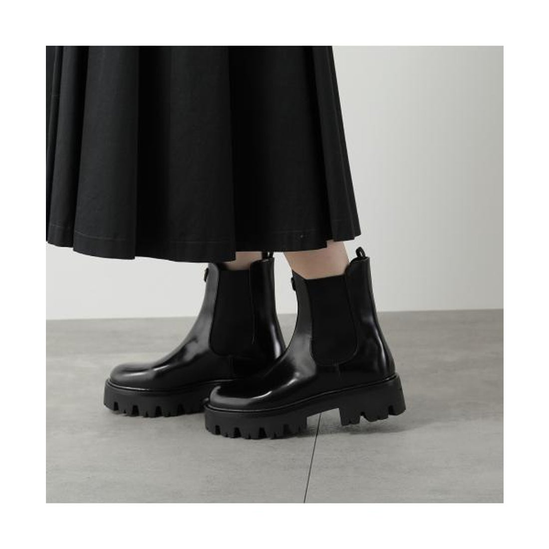 プラダ PRADA PRADA サイドゴアブーツ 1T186O 055 ショートブーツ