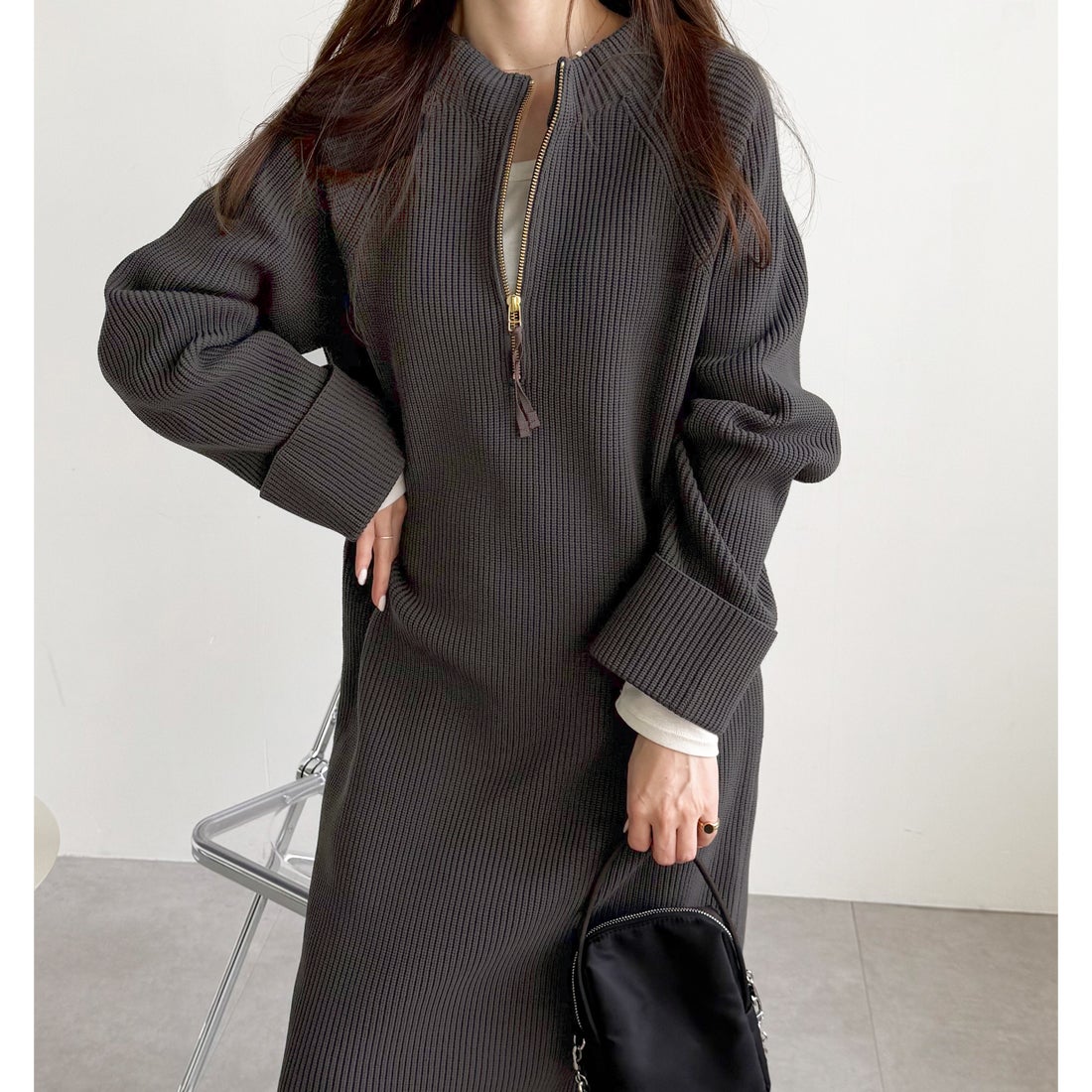ジーラ GeeRA 前後2WAYハーフジップニットワンピース （チャコール