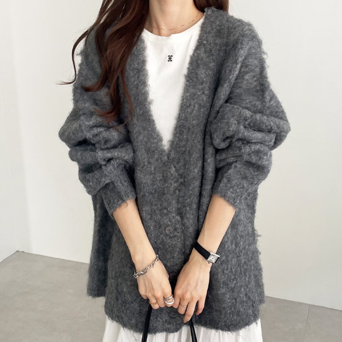 ジーラ GeeRA ブークレミックスシャギーカーディガン （チャコール