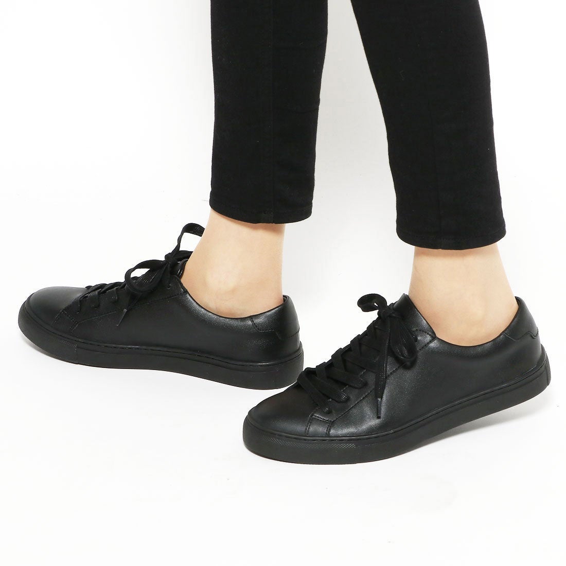 リザード ReZARD ロゴレスレザースニーカー （ブラック） -靴