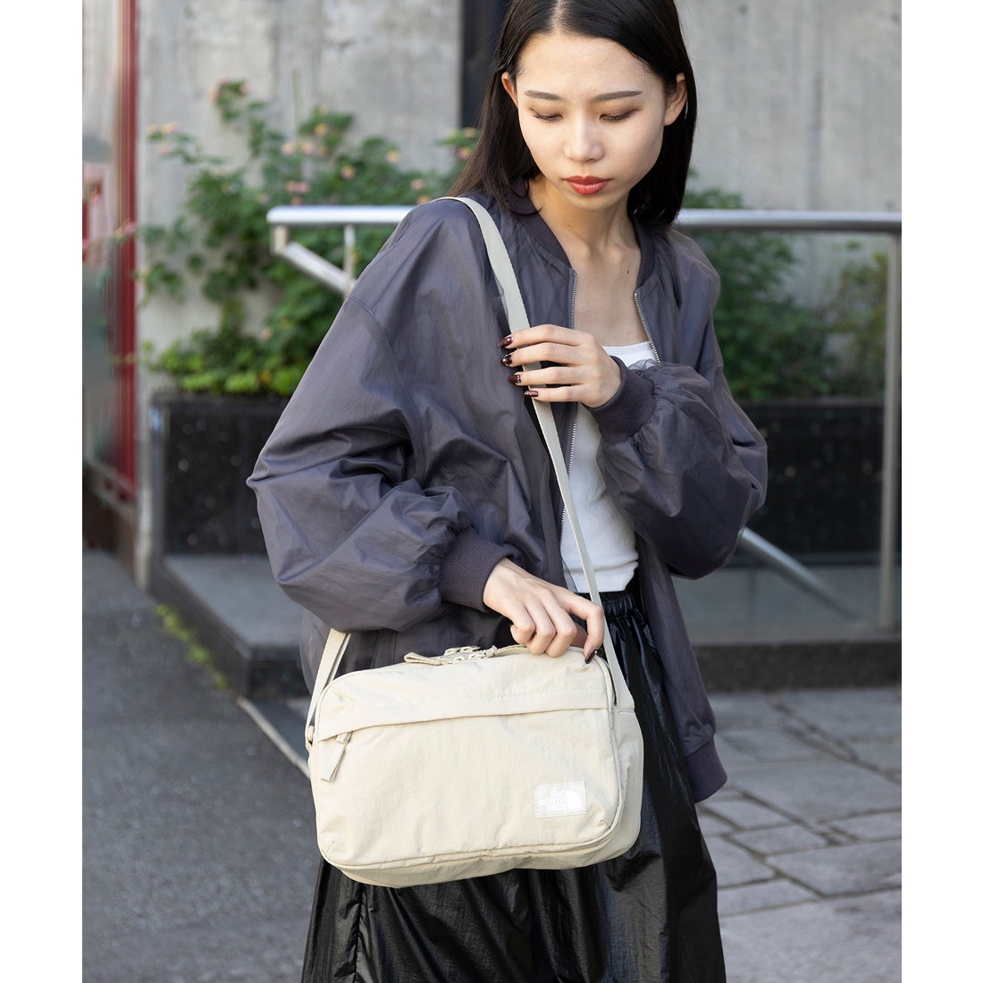 ザ・ノース・フェイス THE NORTH FACE 長財布OK◎ Travel Cross Bag M