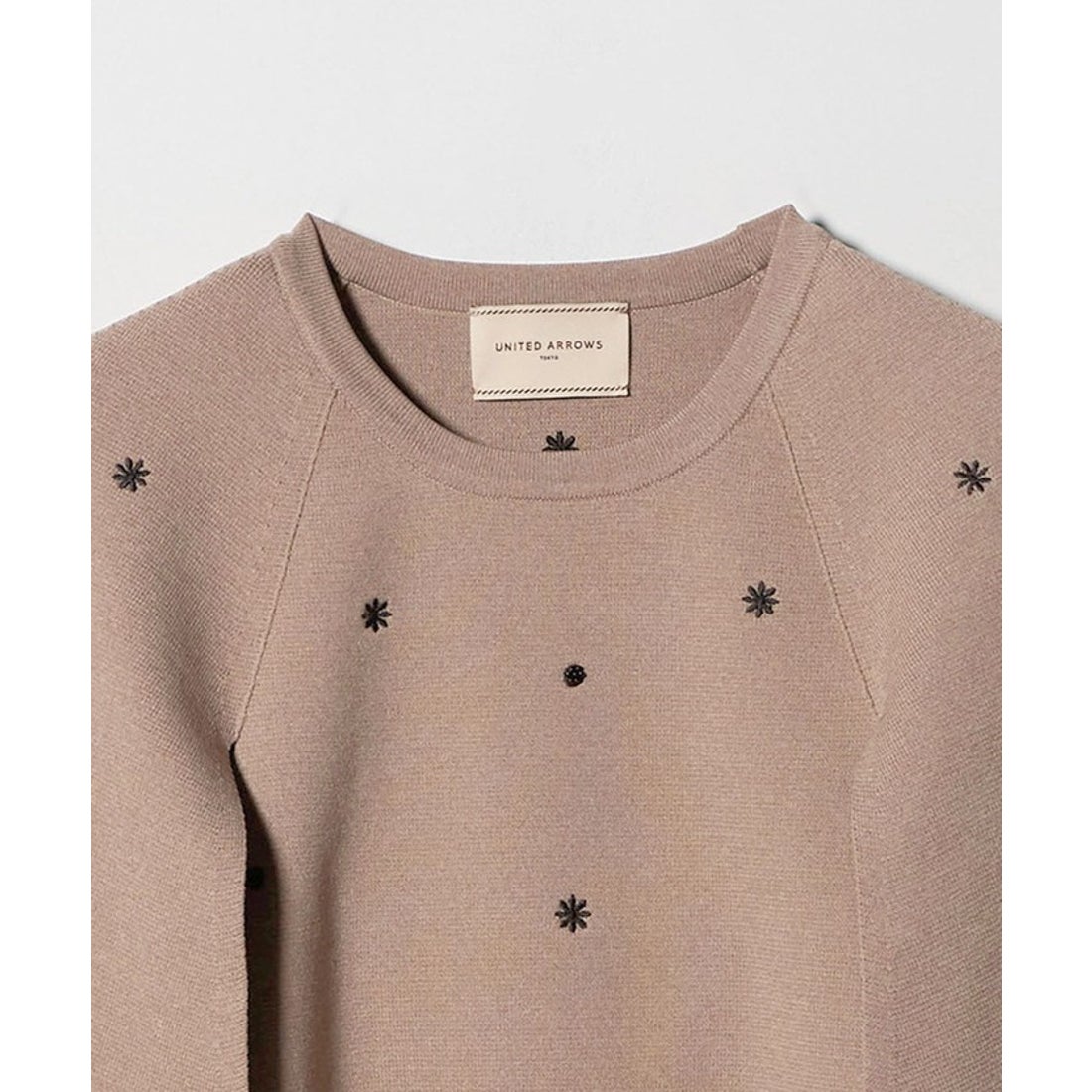 UNITED ARROWS エンブロイダリー フラワー ケープニット