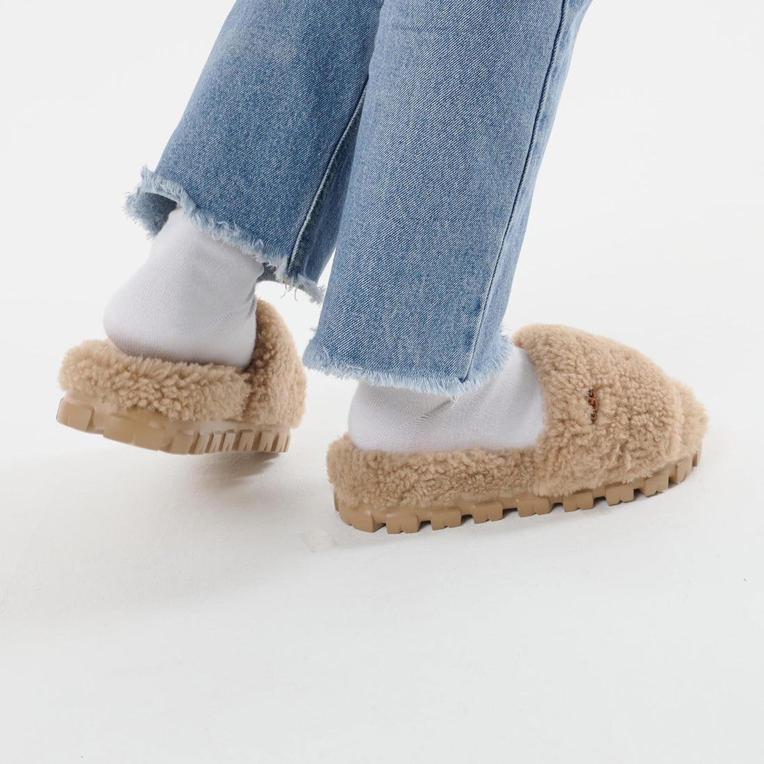 UGG アグ サンダル スライドサンダル ボア コゼッタ カーリー