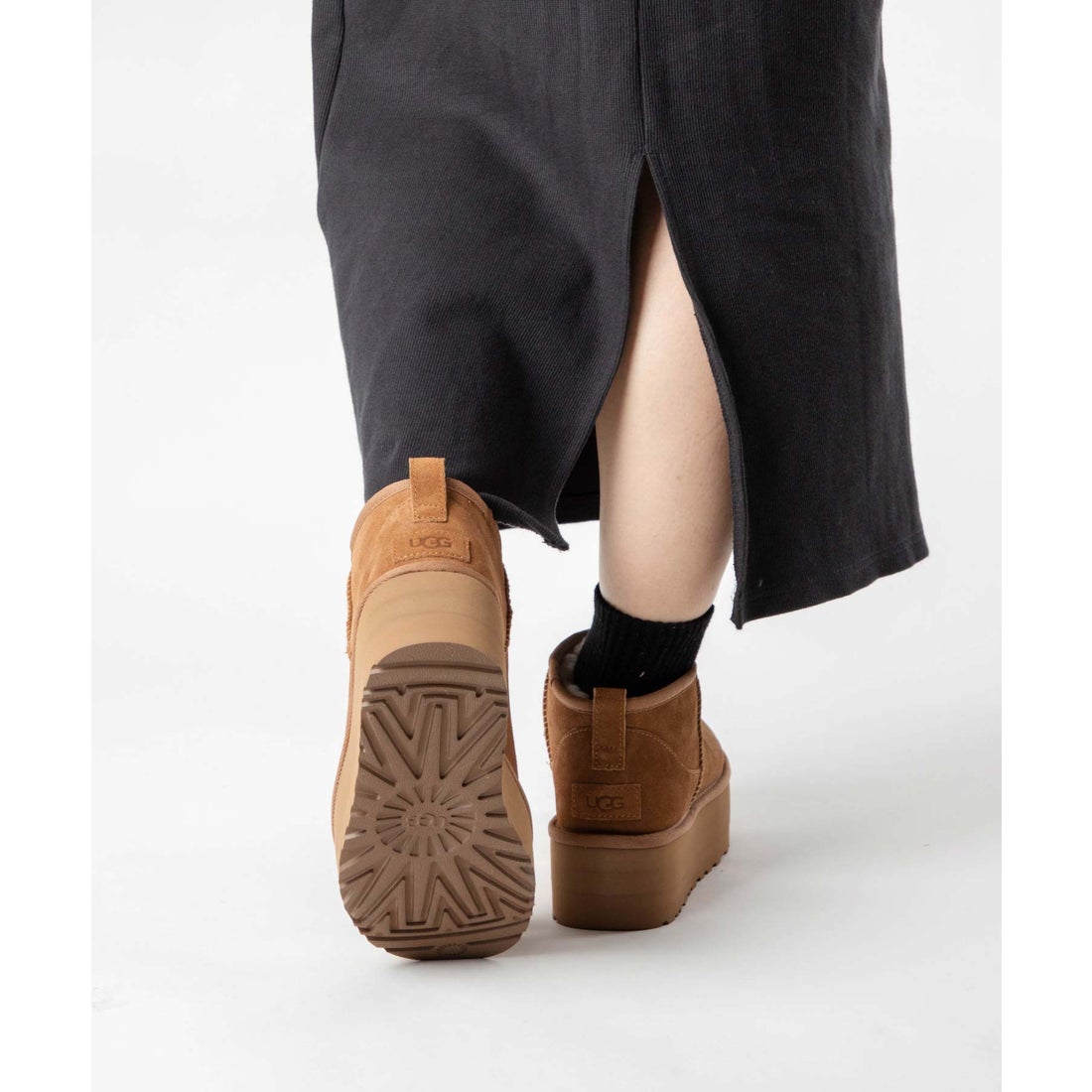 アグ UGG 1135092 CLASSIC ULTRA MINI PLATFORM レディース シューズ