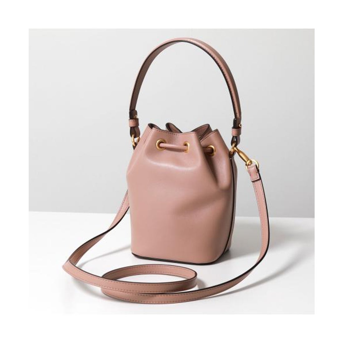 ヴァレンティノ VALENTINO VALENTINO ショルダーバッグ P0Z44VNL Vロゴ