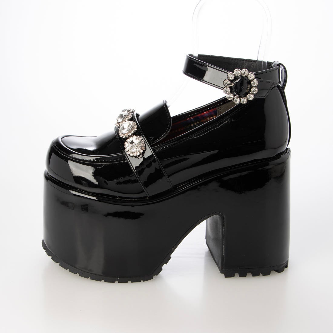 ヨースケ YOSUKE 厚底パンプス （ブラックエナメル） - ファッション