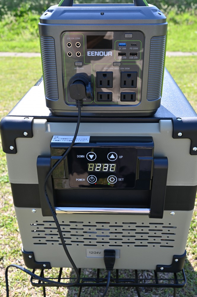 AC電源サイトでも使える32Lサイズの車載冷蔵庫「EENOUR S32」