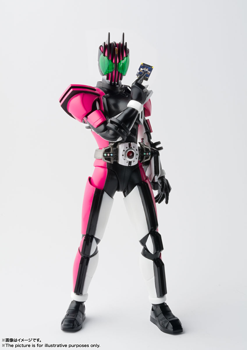S.H.Figuarts（真骨彫製法） 仮面ライダーディケイド 50th Anniversary