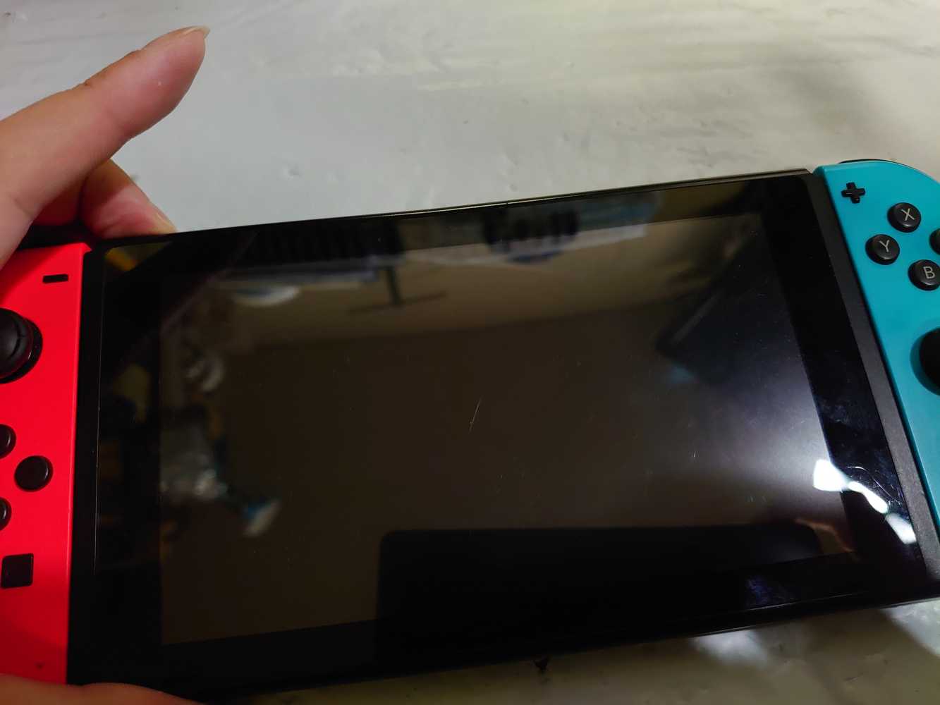 画面割れNintendo Switchの液晶パネル交換にチャレンジ | 自由日記J