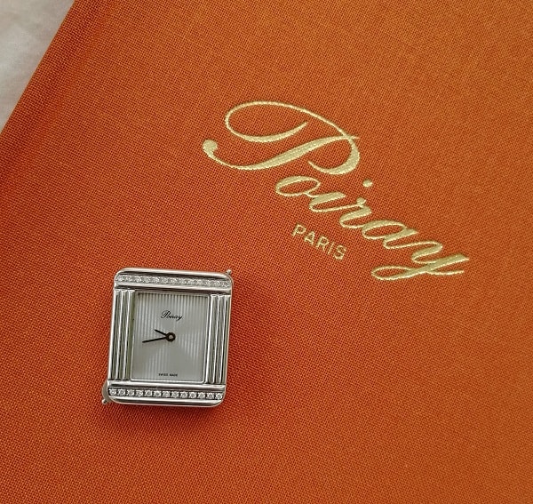 ベルトを自由に替えられる腕時計 Poiray（ポアレ）マ・プレミエ