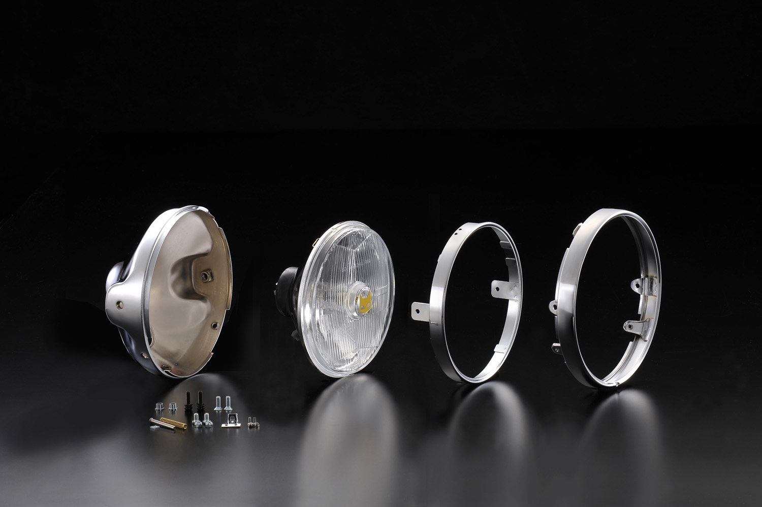 889ドライビングランプフルキット クリアーレンズ メッキ汎用ケース