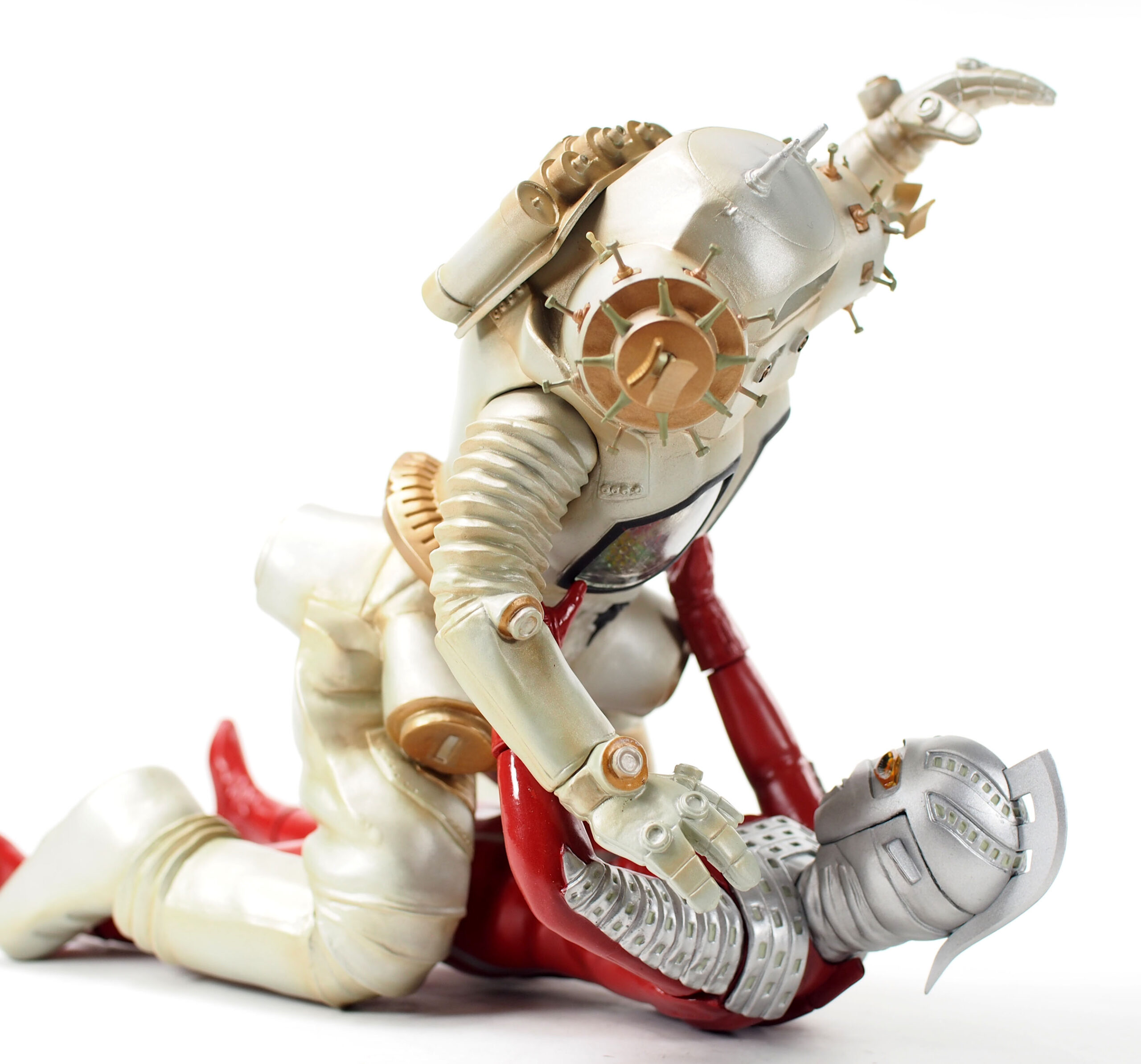 CCP製「ウルトラセブン対キングジョー」完全受注生産でツブラヤストア