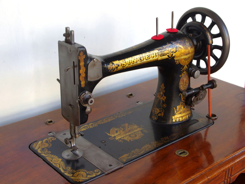 No.326 SINGER 27K 英国シンガー製 豪華足踏みミシン：アンティーク