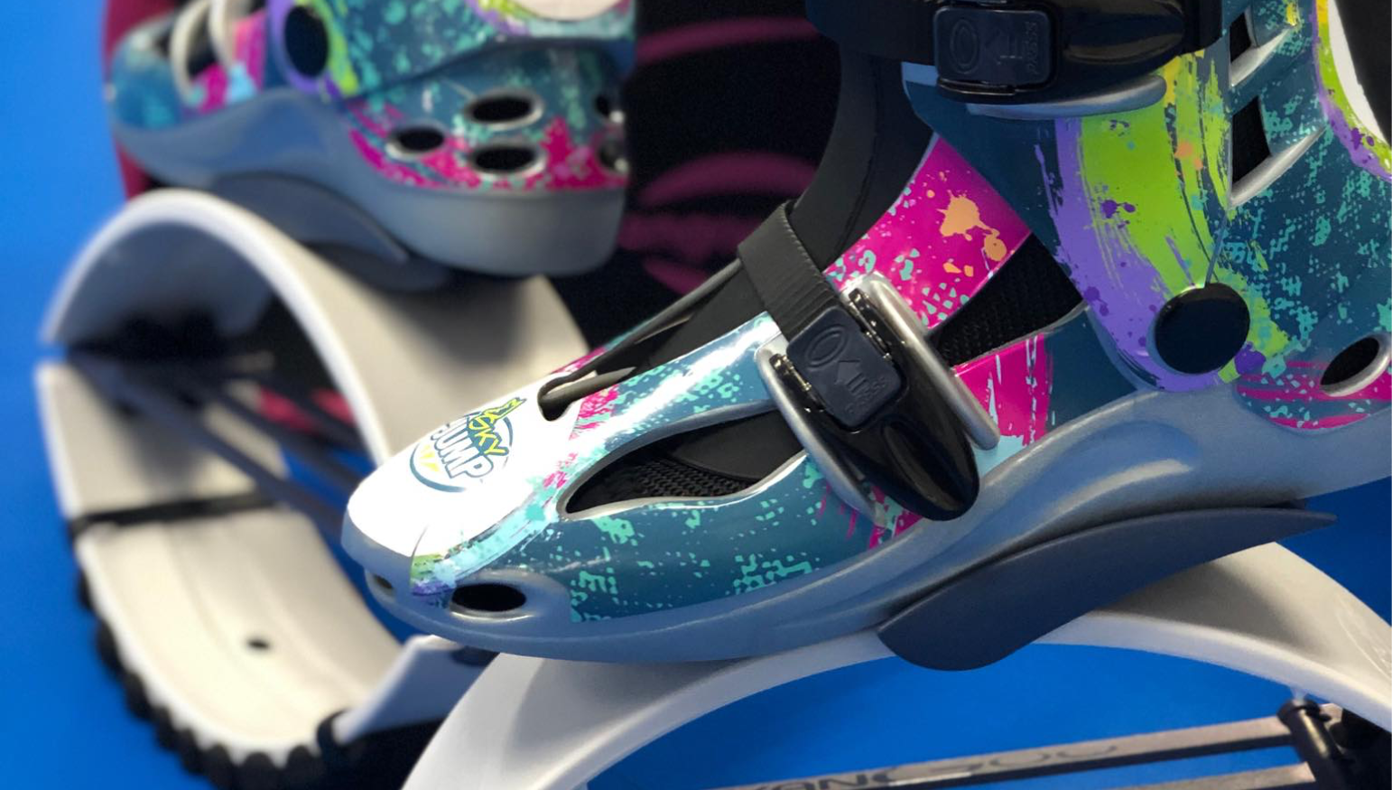 SKY JUMP OSAKA | 今までなかった、新しいエクササイズ