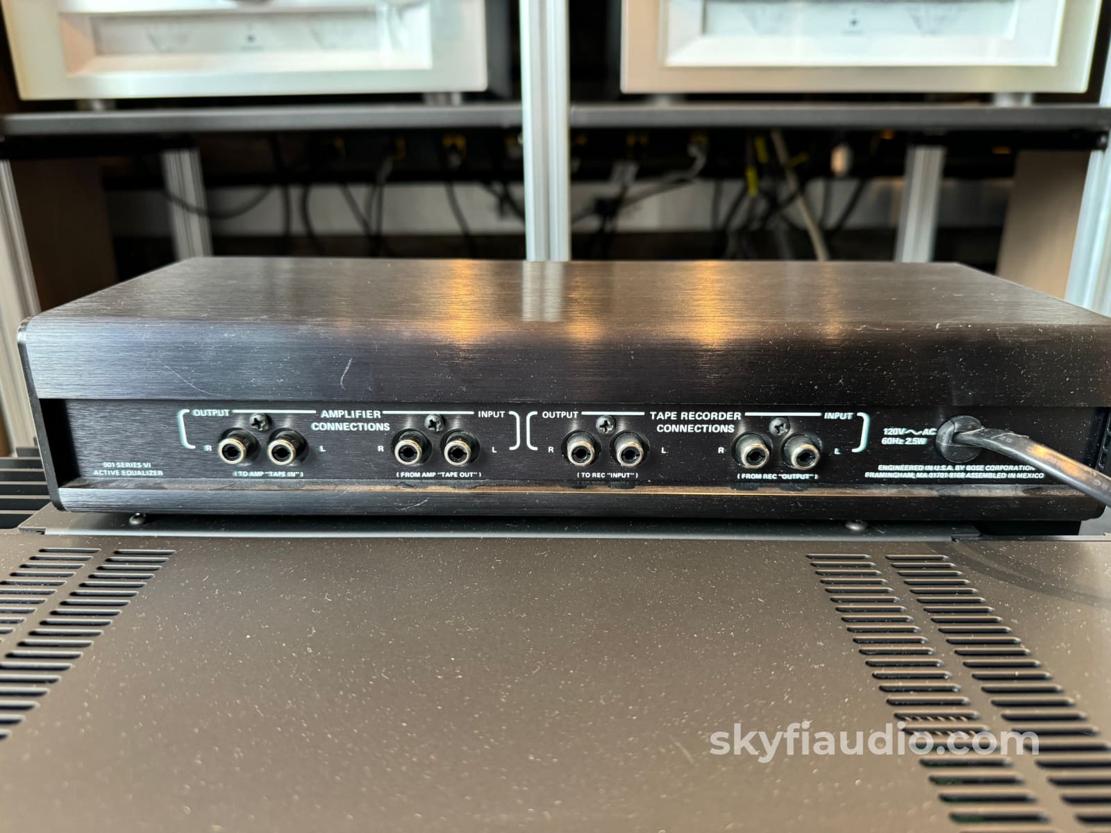 Bose 901 Direct Reflecting Speakers - Last Series VI - w/Active EQ and