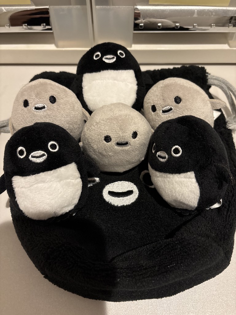 入荷待ち】Suicaのペンギン お手玉ぬいぐるみセット:TRAINIART JRE