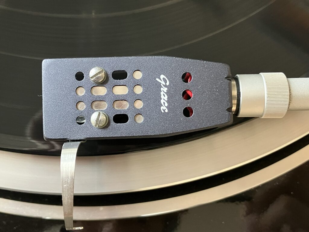 グレース F-8L – NHKと共同開発したMM型カートリッジの歴史的名機