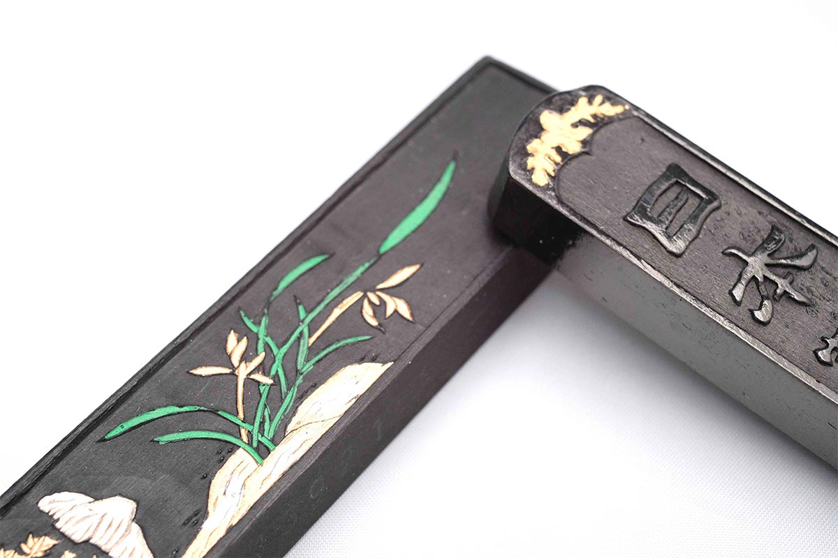 和墨・唐墨による違い | 書道入門