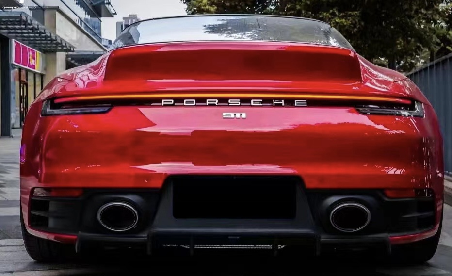 CHOPIN◇ポルシェ 992 カレラ用 ビッグダックテールカーボントランク