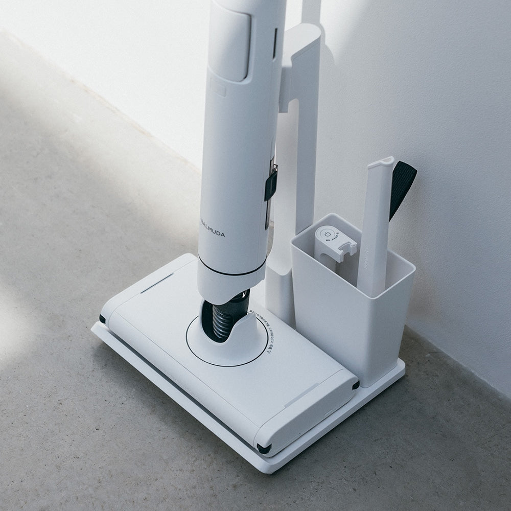 毎日の掃除が変わる 進化したホバー式クリーナー BALMUDA The Cleaner