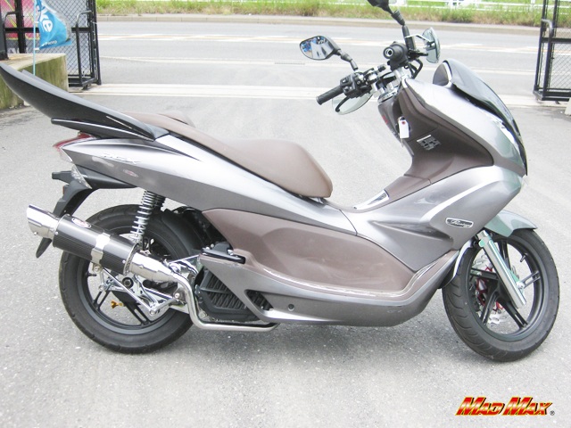 DCR製 PCX125(JF28) COOL管 カーボンマフラー [株式会社マッドマックス]