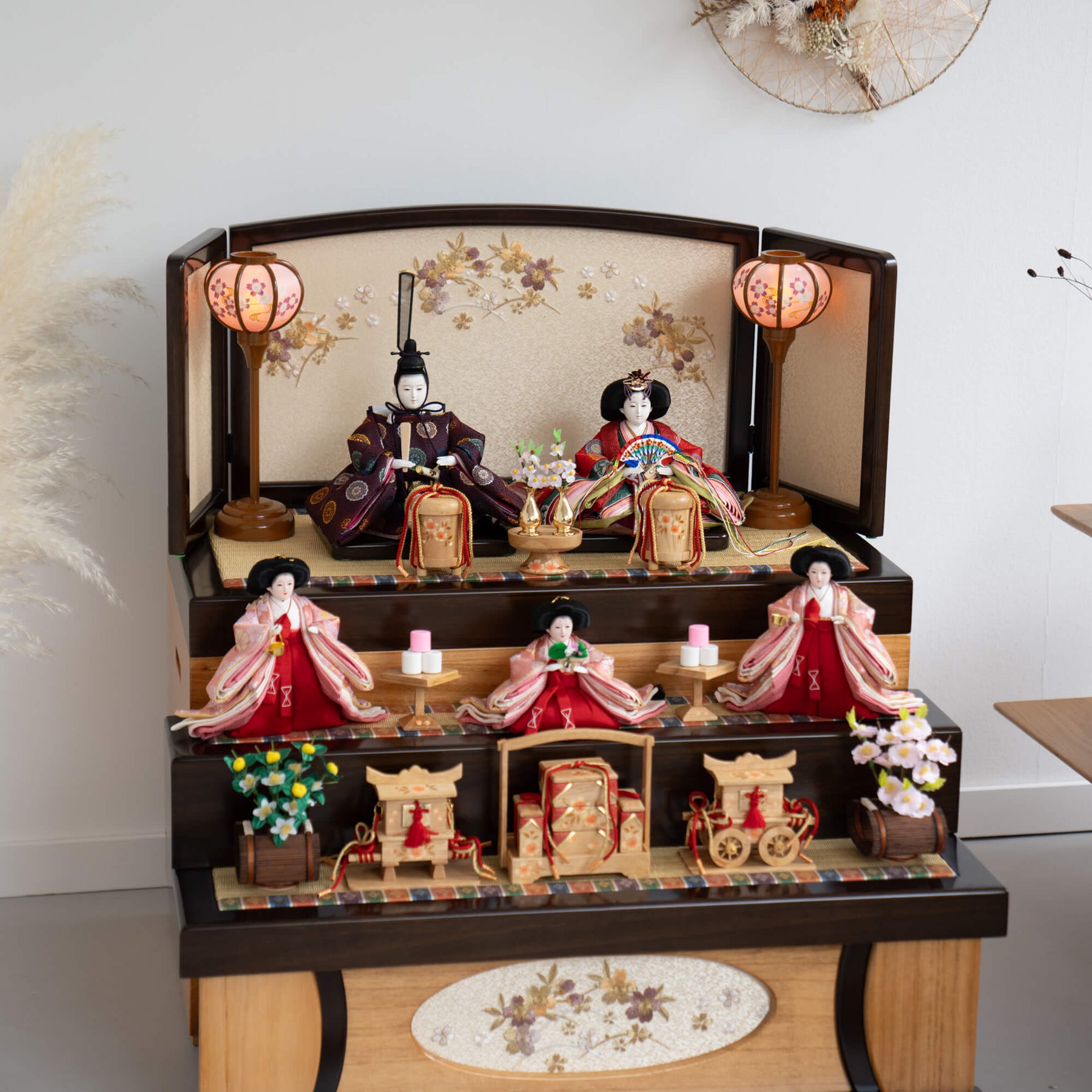 こはる引出収納飾り 白木ブラウン 吉徳大光｜雛人形 お雛様 コンパクト