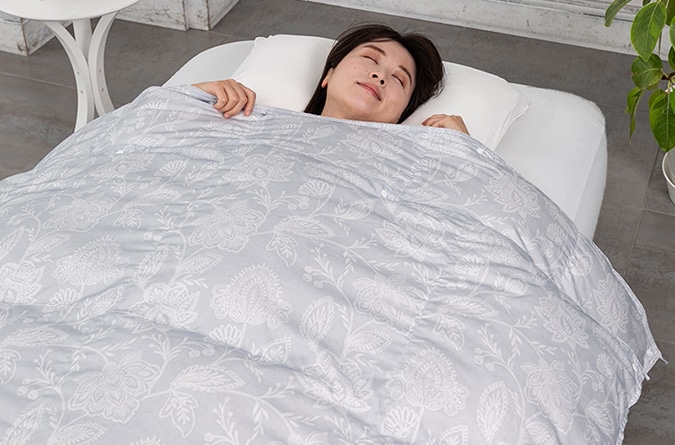 2枚あれば一年中使える！羽毛肌掛けふとん＆羽毛合掛けふとん