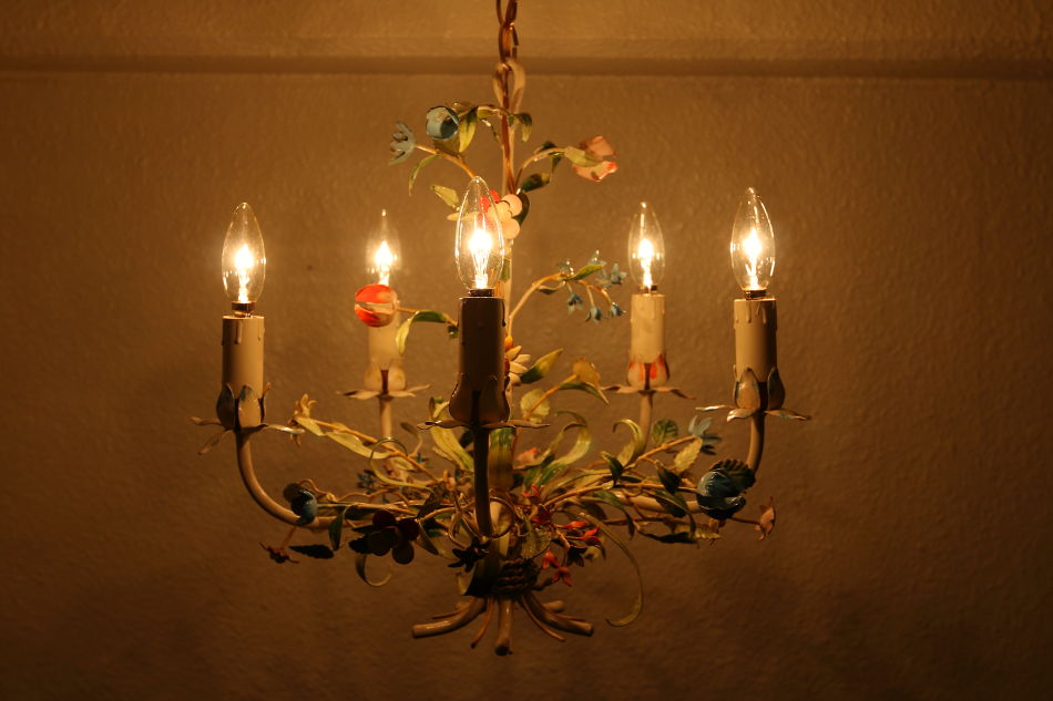 シャビーシック フラワーデコレーションシャンデリア(5灯