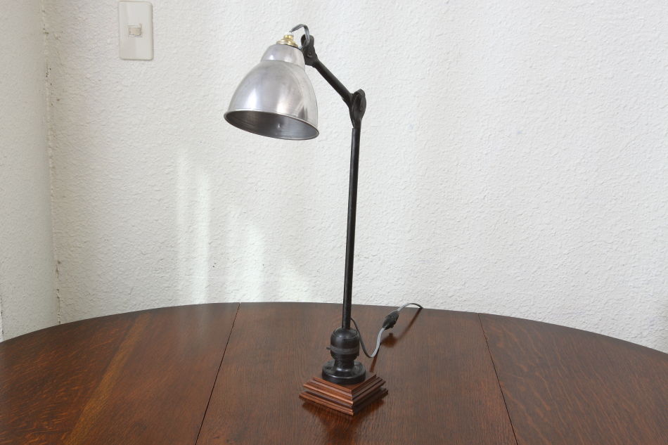 グラGRAS N°304ヴィンテージ デスクランプ｜アンティーク家具・照明の