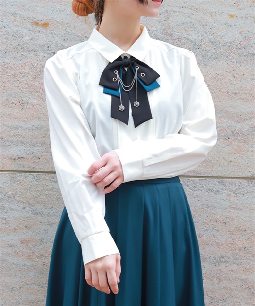 チェーン×リボン付ブラウス | axes femme online shop