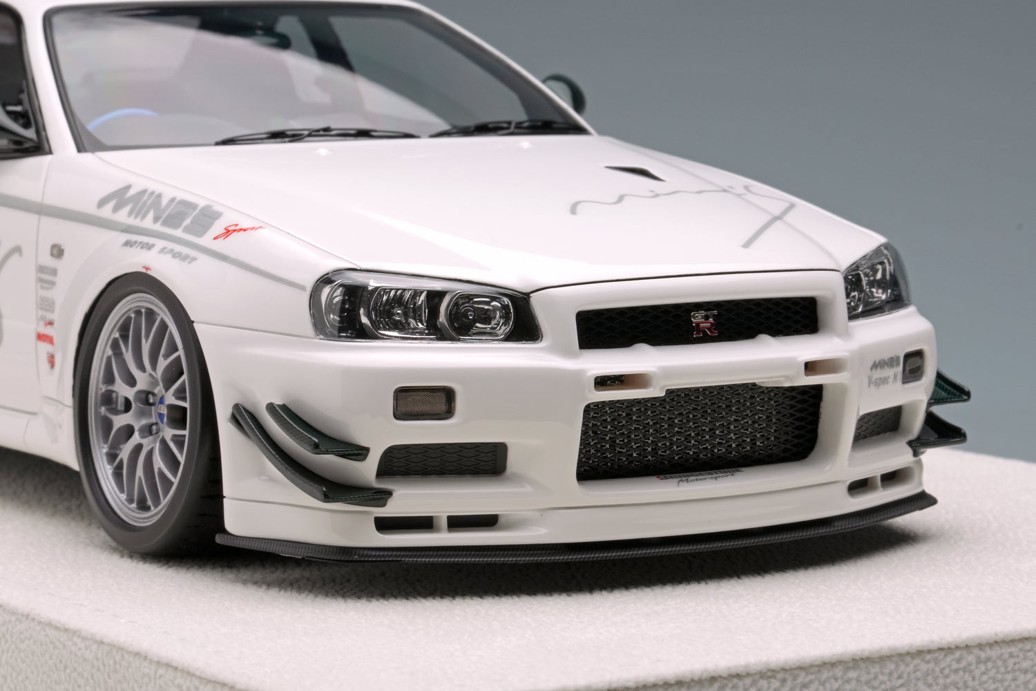 1/18 MINE'S R34 Demo Car BBS Edition – builtbylegends