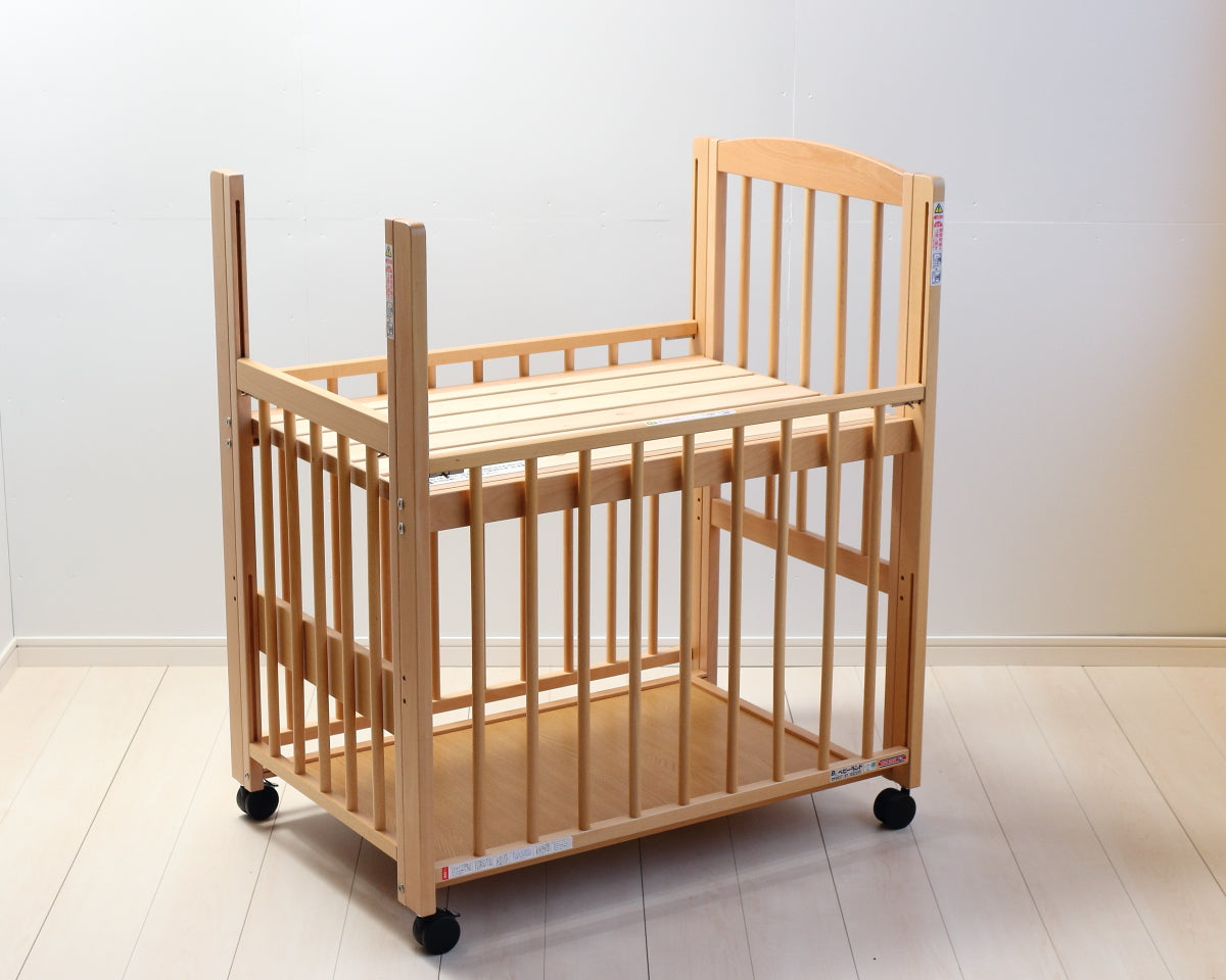 コパン 澤田工業 ミニサイズベビーベッド【レンタル｜選べる2色｜小物
