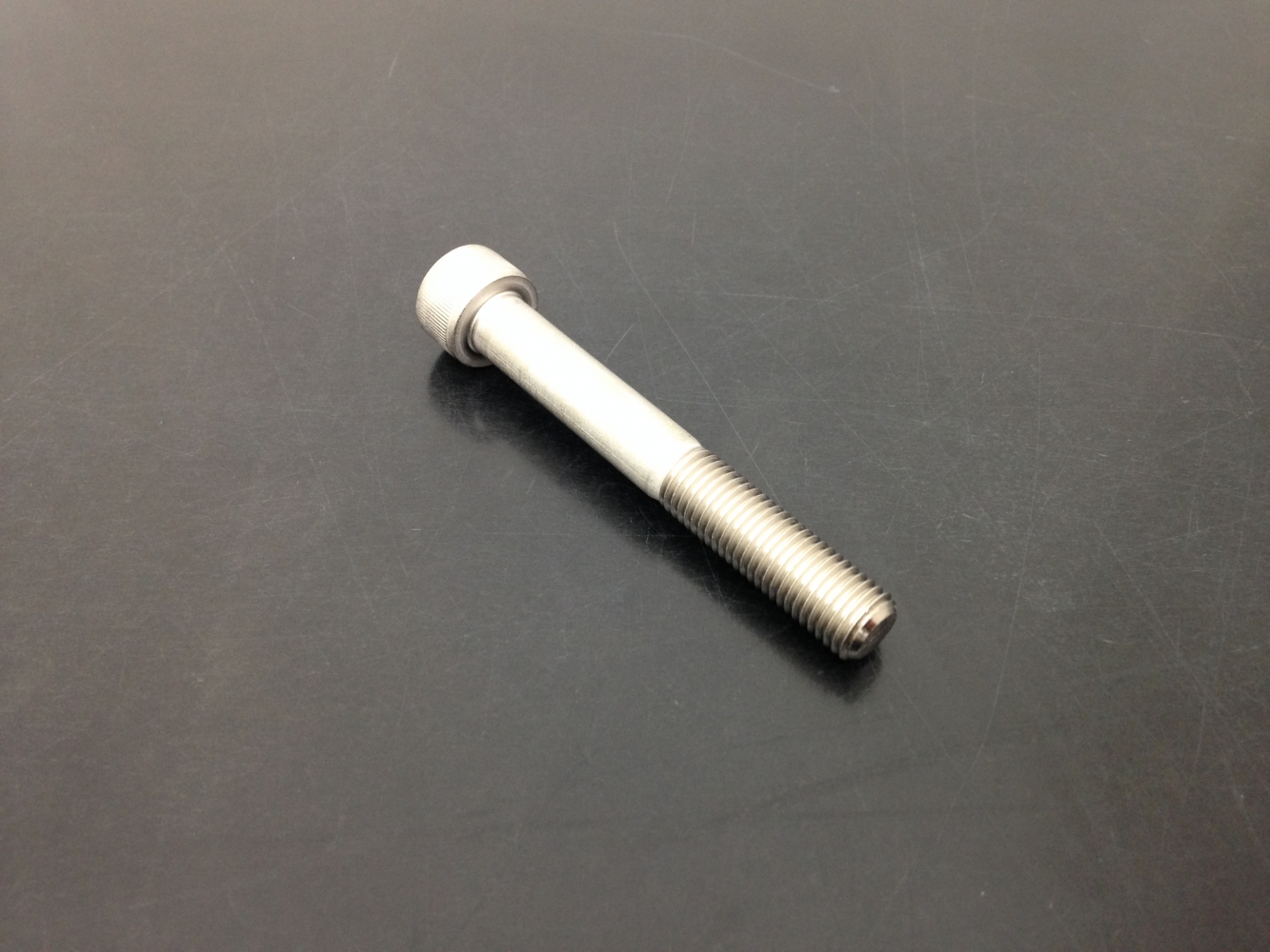 K-FACTORY ONLINE SHOP / GPZ900R用エンジンマウントボルト（ｸﾛﾓﾘ/無