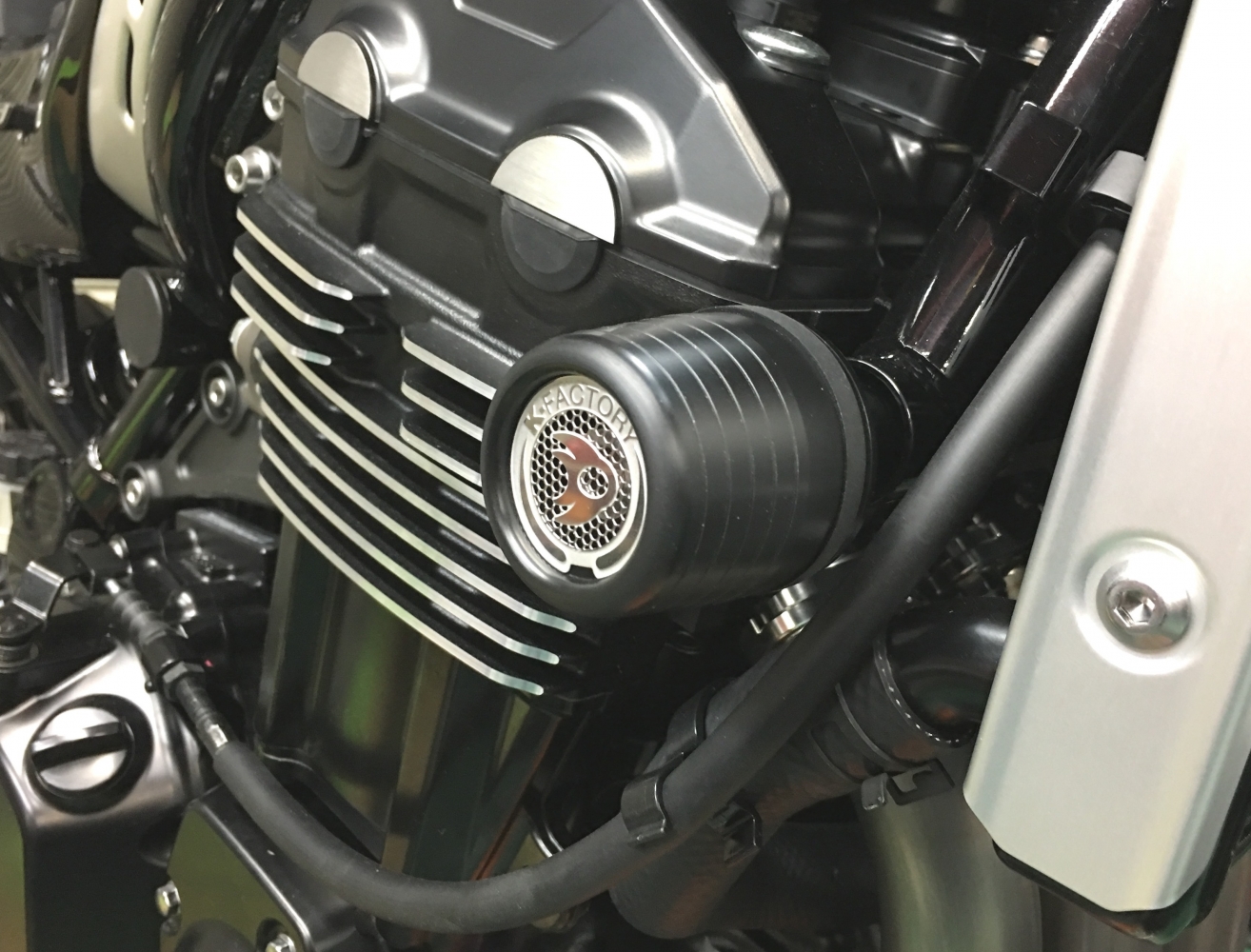 K-FACTORY ONLINE SHOP / エンジンスライダー （Z900RS）
