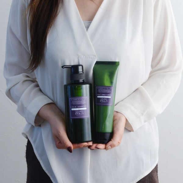 もちもち泡で頭皮の潤いまで守る シャンプー＆コンディショナーセット