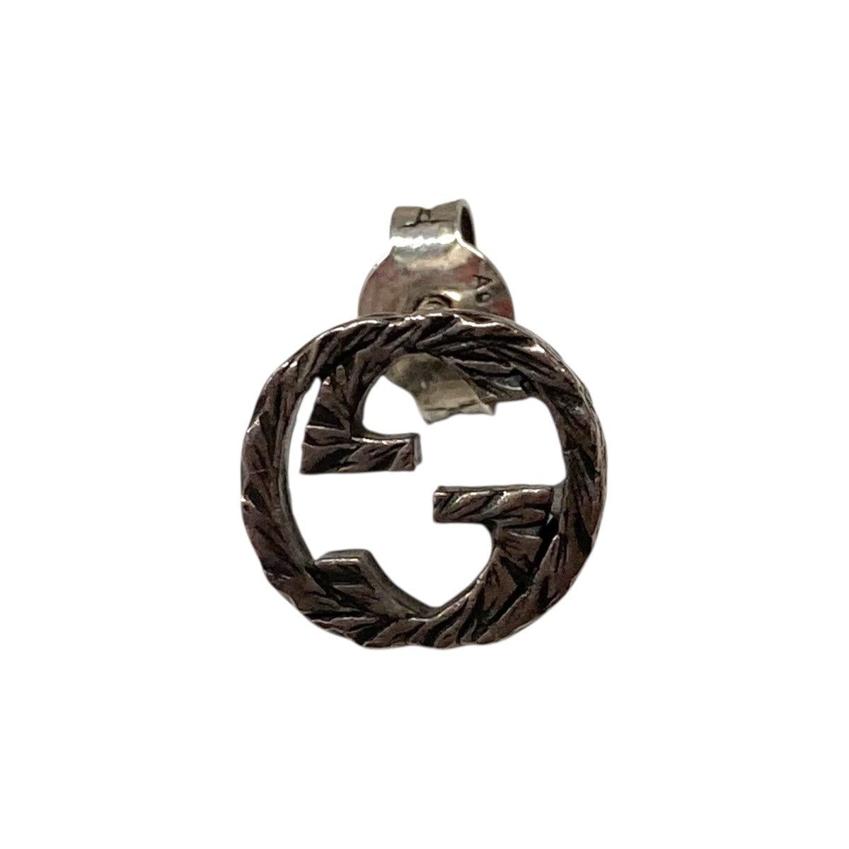 GUCCI(グッチ) インターロッキングGピアス シルバー｜【公式】カインド