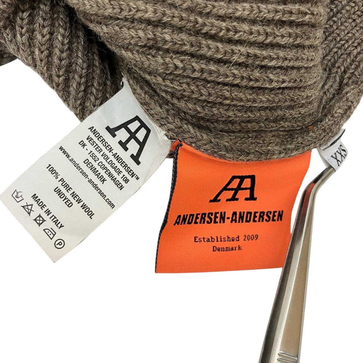 Andersen-Andersen(アンデルセンアンデルセン) ニットベスト ベージュ