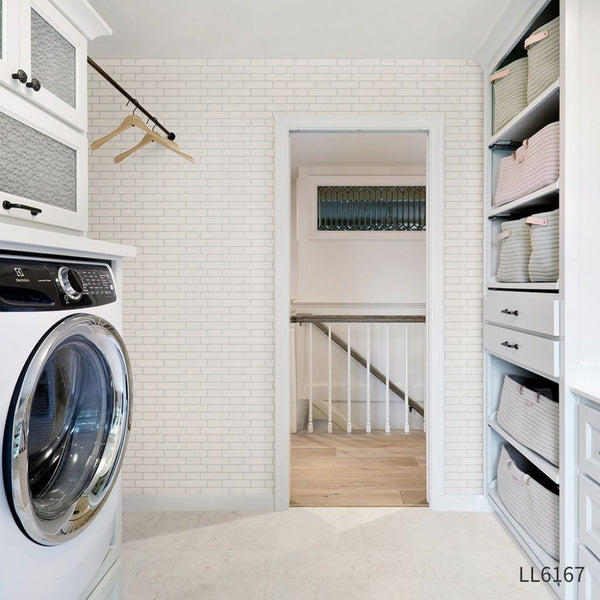 LL6167_model_600x600_crop_cent