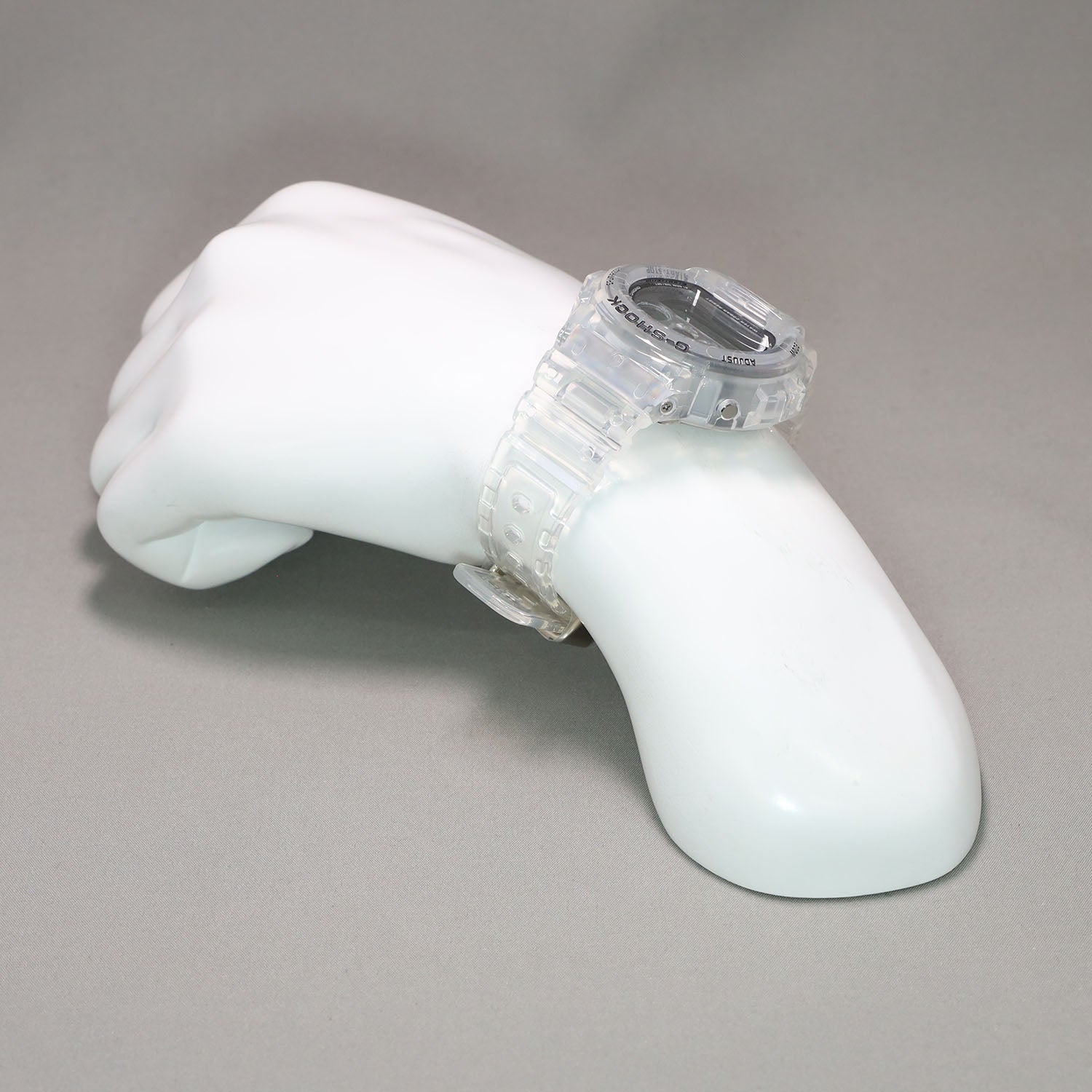 Gショック】40th Anniversary CLEAR REMIX / DW-6940RX-7JR – GQ SHOP