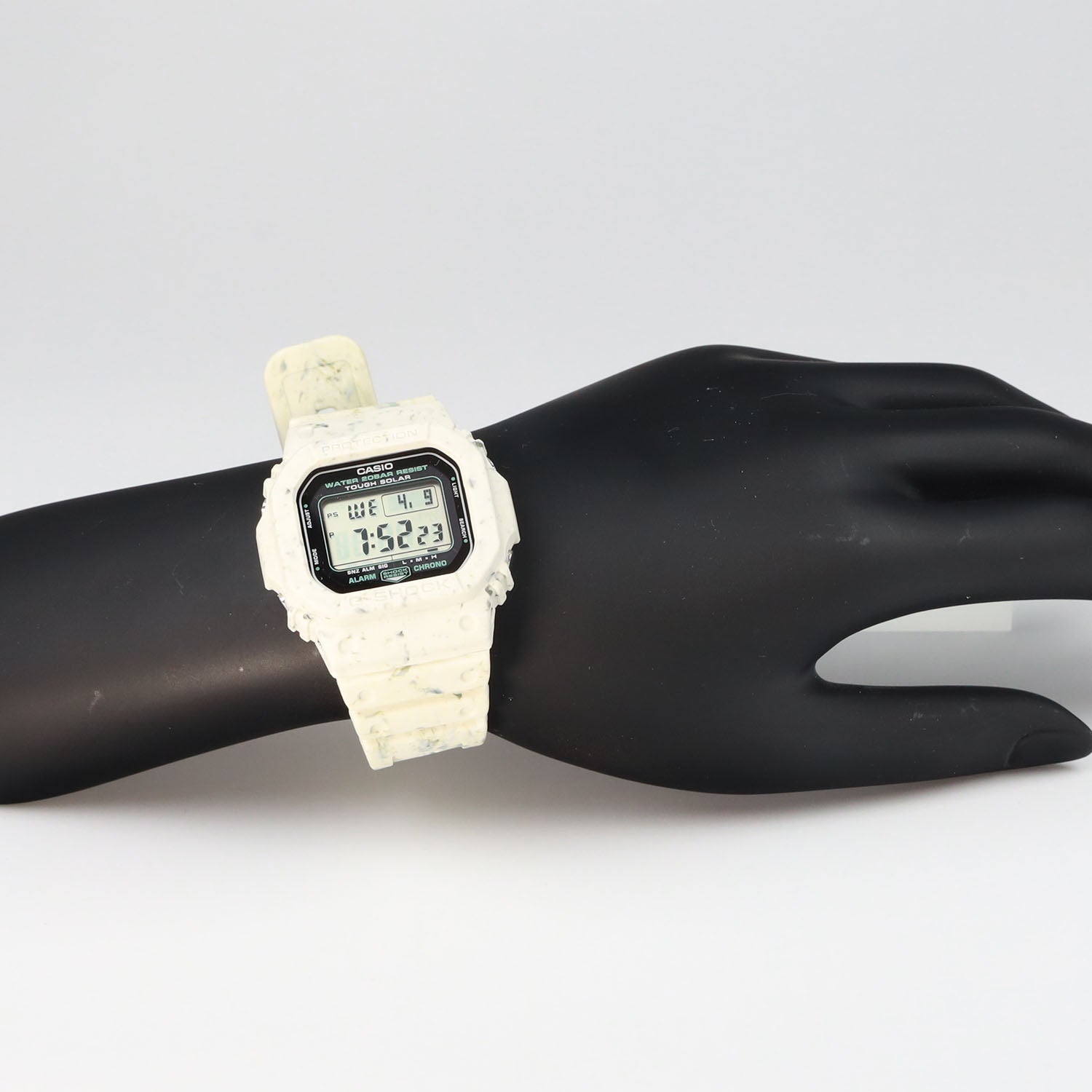 Gショック】スクエアフェイス / ソーラー充電 / G-5600BG-5JR – GQ SHOP