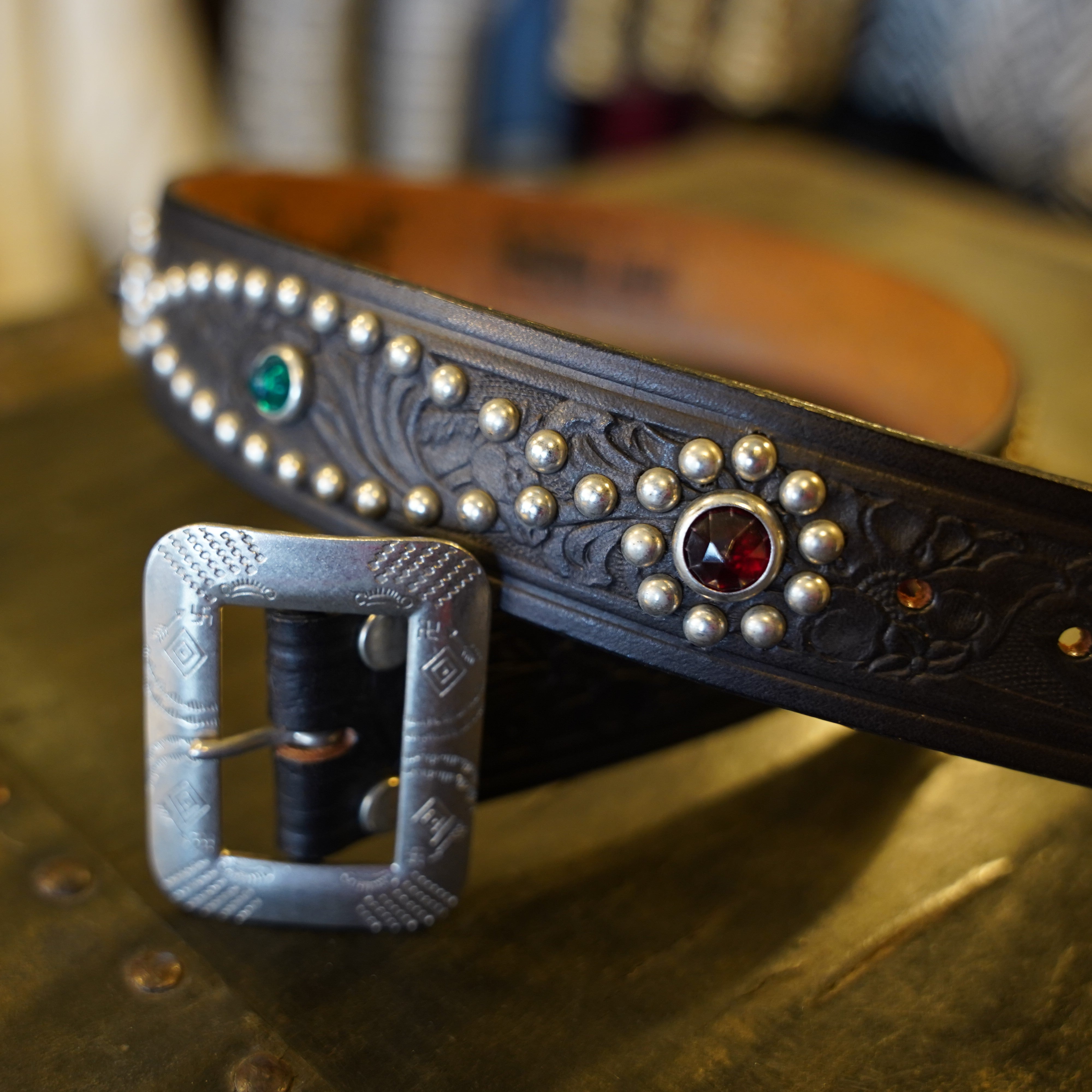 1940 Studded Belt / B｜商品ページ – The GROOVIN HIGH & Old Devil Moon