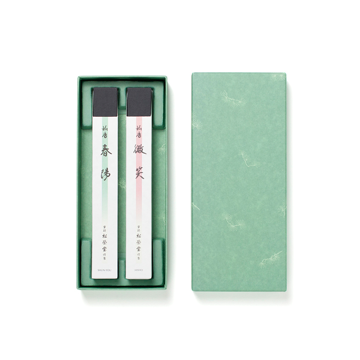 ウェブショップ高級線香 春陽/微笑 短 紙箱入: 香りを贈る【公式】お香