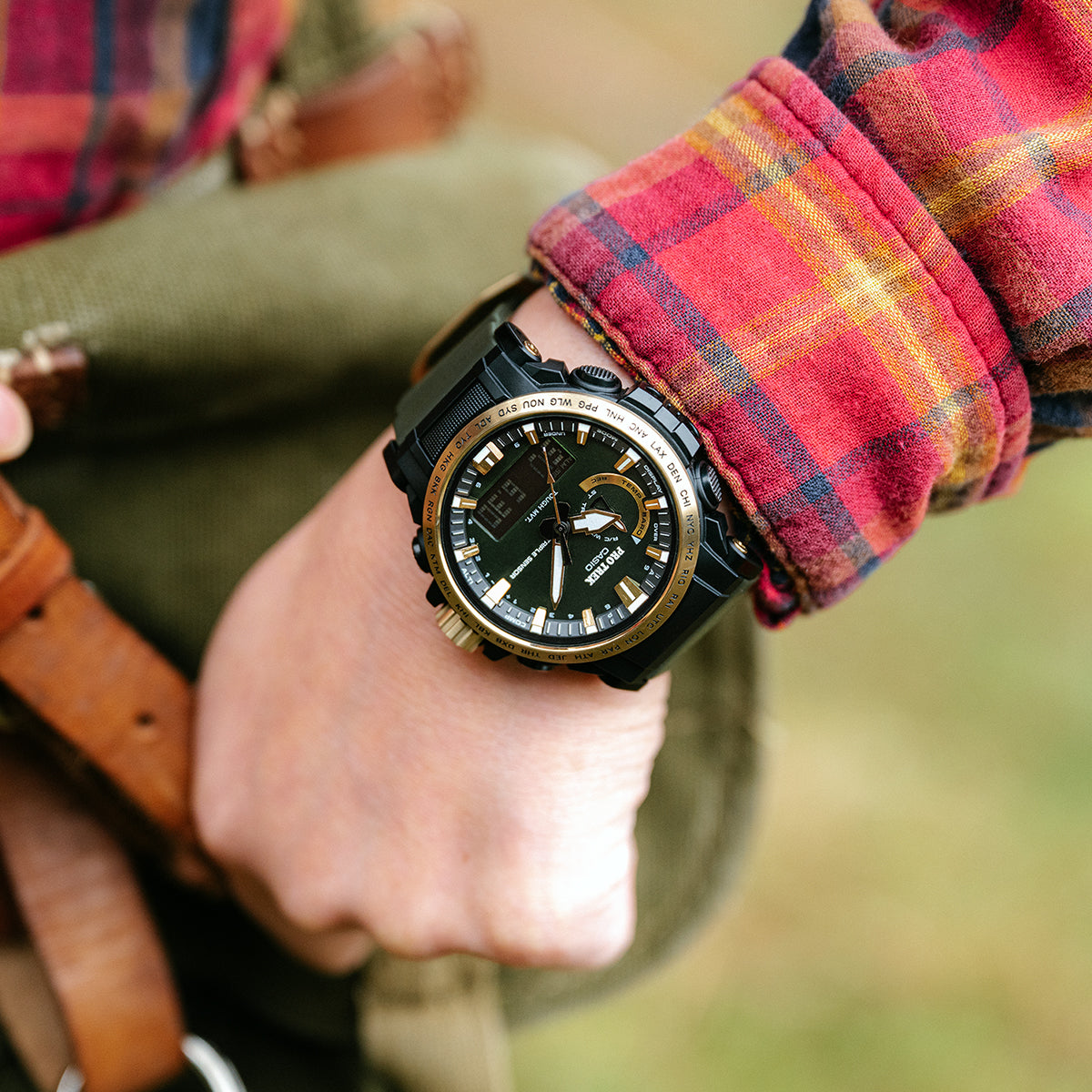 プロトレック 30周年記念モデル 木漏れ日 PRW-61ANS-3JR メンズ 電波