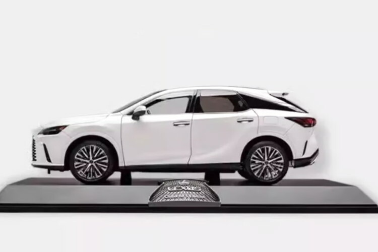 楽天市場】京商 1/18 レクサス NX 450h+ SUV 2022 ソニッククォーツ