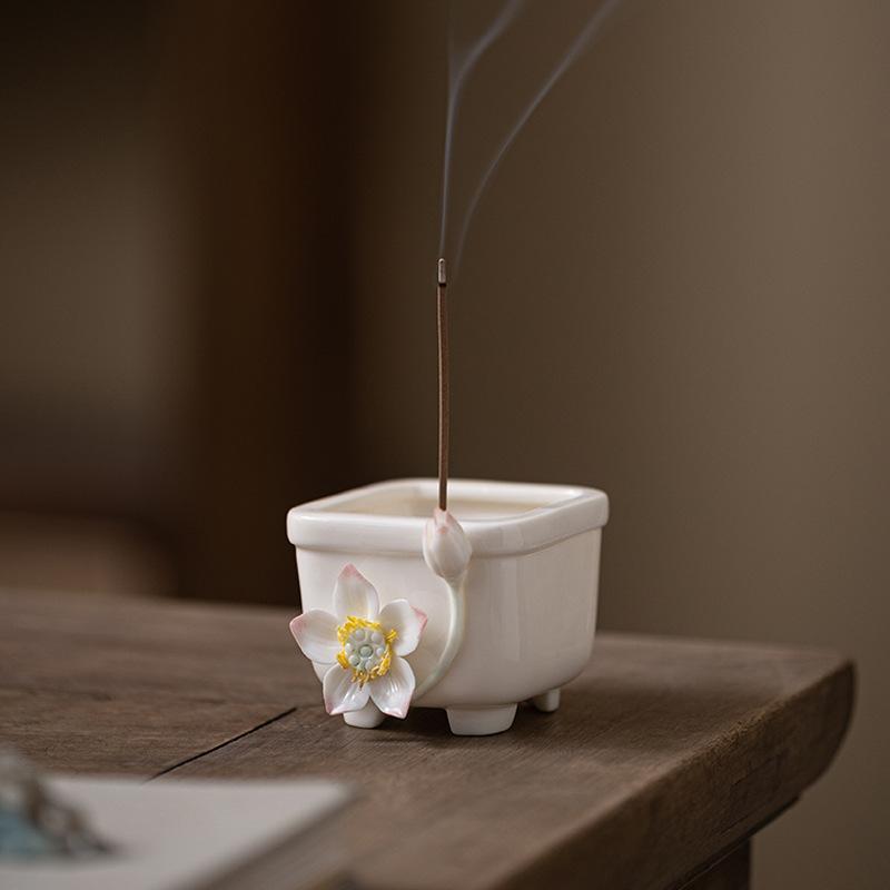 楽天市場】香炉 蓮の花びら 平たい形 和モダン風 陶磁器製 : ヘルツ