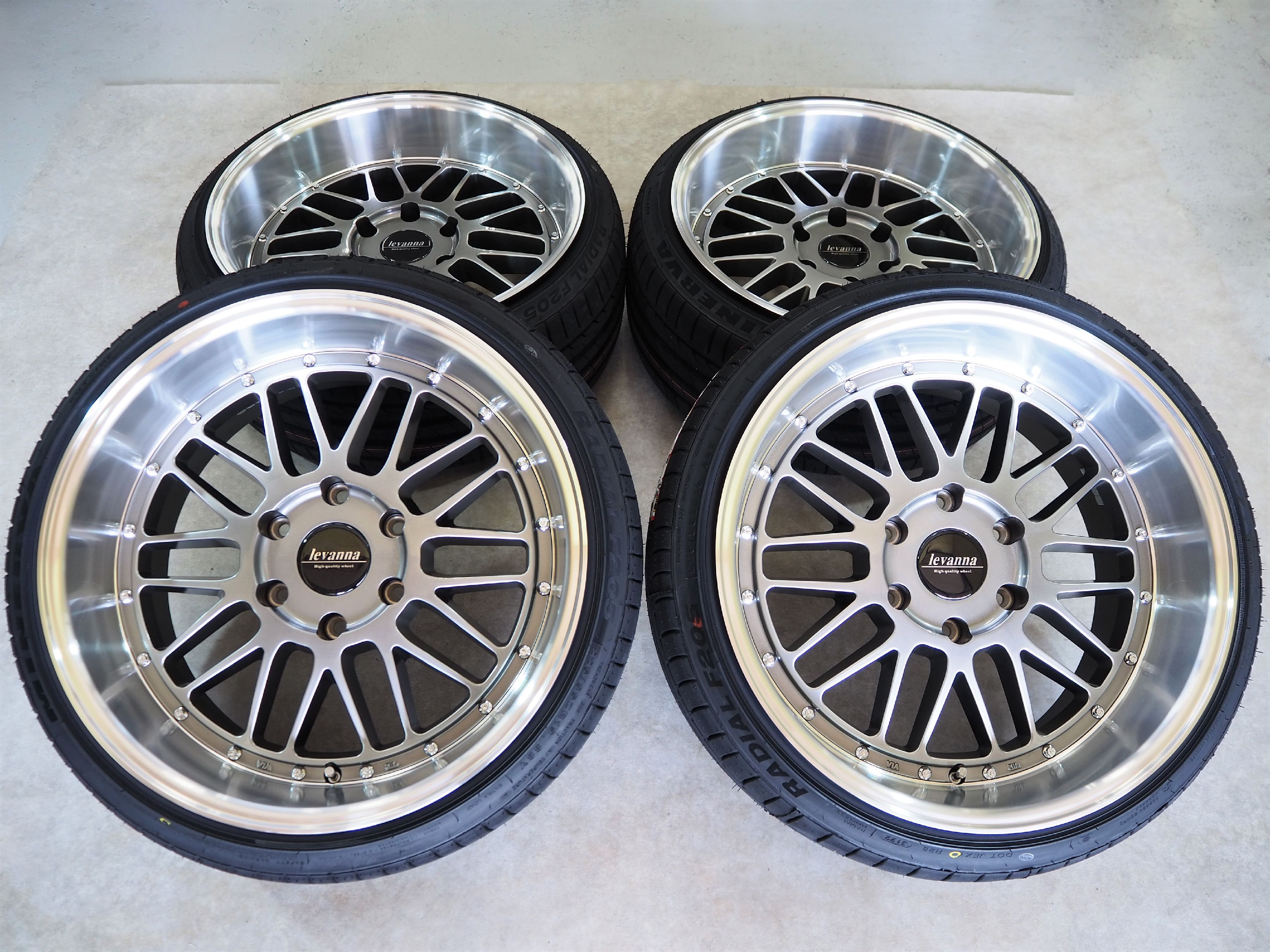 楽天市場】カスタムサイズ 200系 ハイエース レジアスlevanna V10LTH