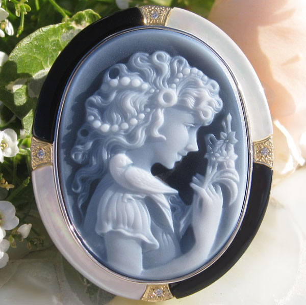 楽天市場】【K18YG】ストーンカメオ ブローチ兼トップ 女横顔 18.4g