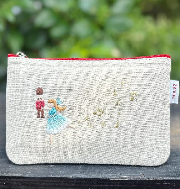 楽天市場】手刺繍ポーチ ミニポーチ 春の庭 Zenma ゼンマ ハンドメイド