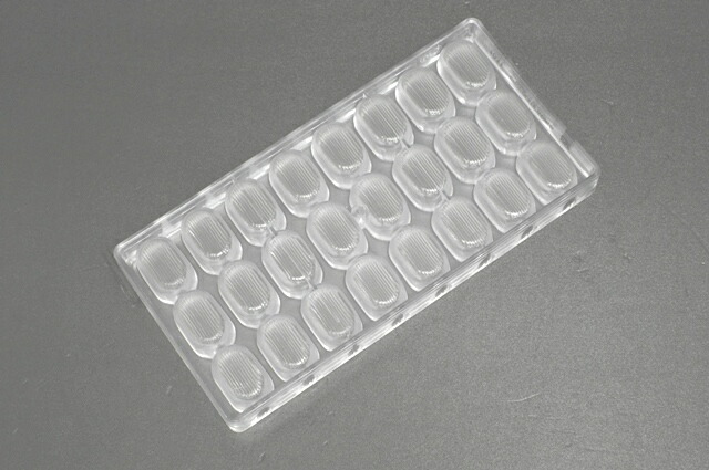 楽天市場】【25%OFF】【チョコレートワールド】CW1089 37x31x20mm 24P