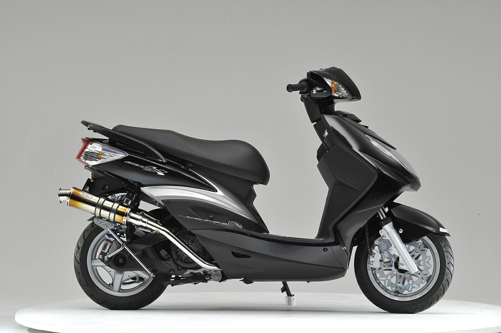楽天市場】Realize シグナスX バイクマフラー BC-SE12J EBJ-SE44J 1型